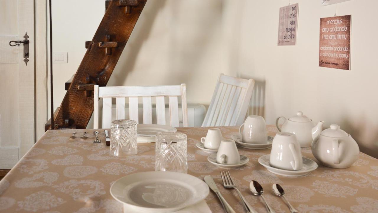 B&B E Home Restaurant S'Ispera Monolocale Uso Esclusivo Fonni Eksteriør billede