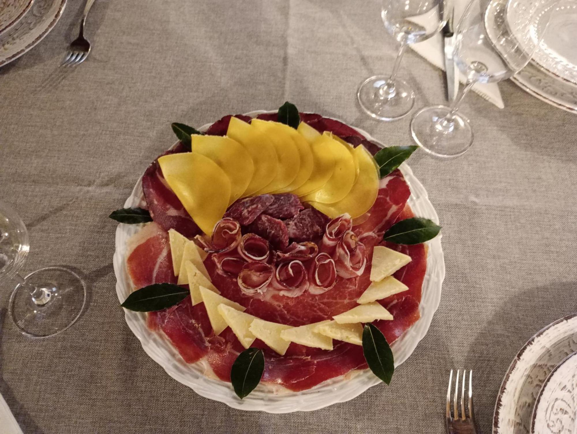 B&B E Home Restaurant S'Ispera Monolocale Uso Esclusivo Fonni Eksteriør billede